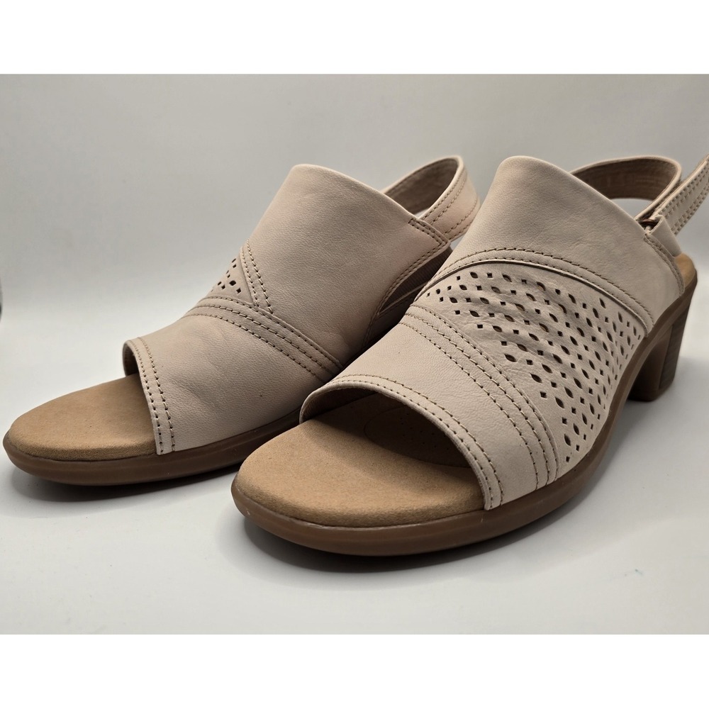 Clarks Shoes Womens 10 M Sand Beige Nubuck Block Heel Sandals Emily2 Mist